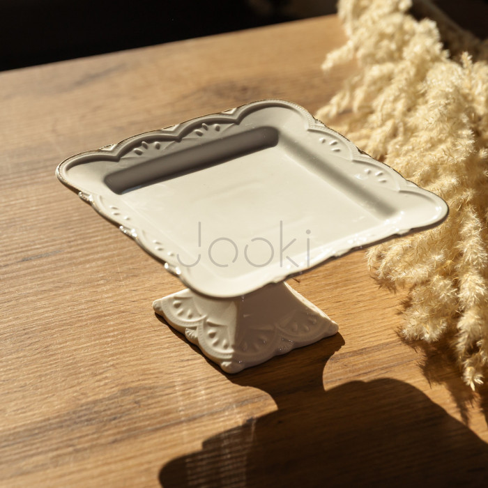 Блюдо сервировочное фарфоровое Pearl 15*15 см Yiwu 120-YH-HG046  Jooki