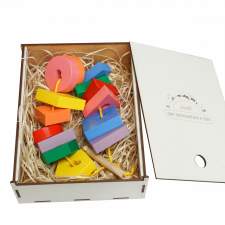 Эко подарочный набор,  детская развивающая игрушка шнуровка «Ключик»  + подарочная коробка